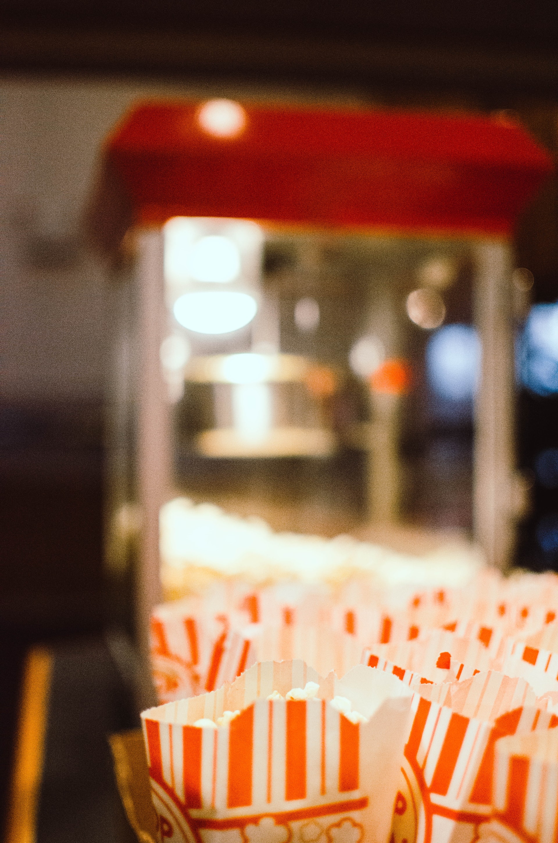 Popcorn maker
